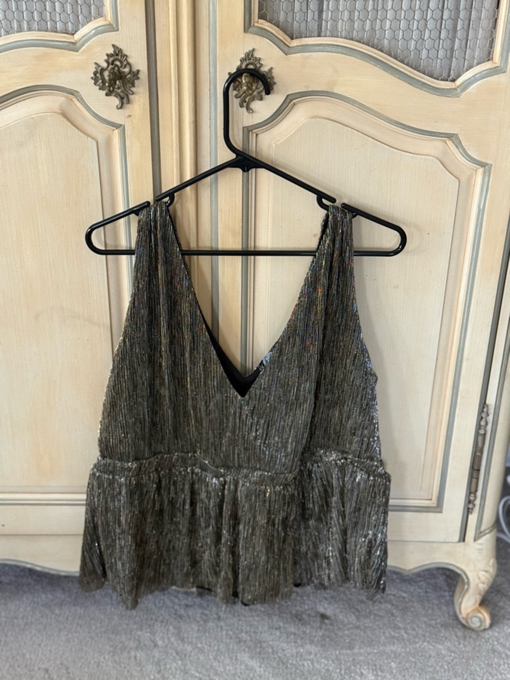 VENUS Metallic Gunmetal V-Neck Peplum Tank